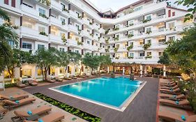 โรงแรมฮิลล์ เฟรสโก้